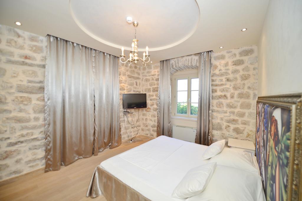 Vila Nikcevic Apartments Kotor Oda fotoğraf