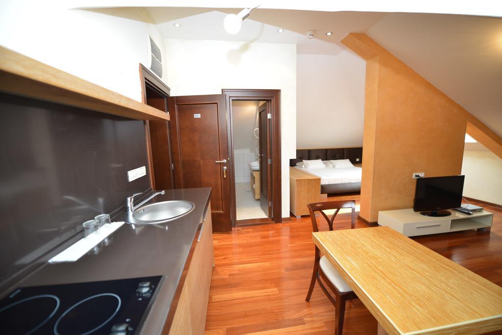 Vila Nikcevic Apartments Kotor Oda fotoğraf