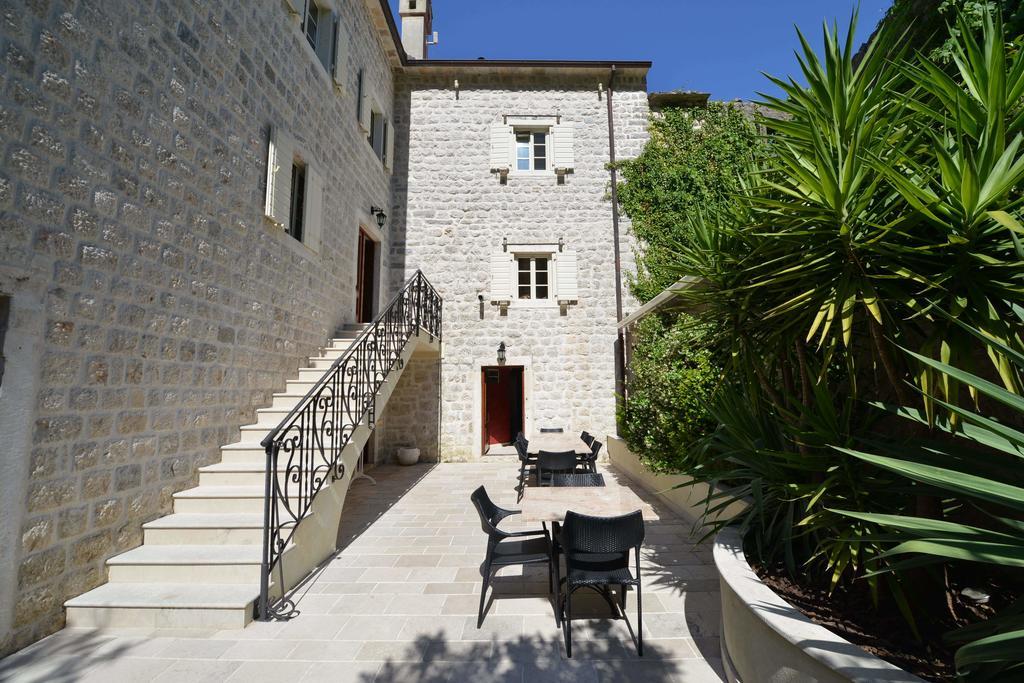 Vila Nikcevic Apartments Kotor Dış mekan fotoğraf